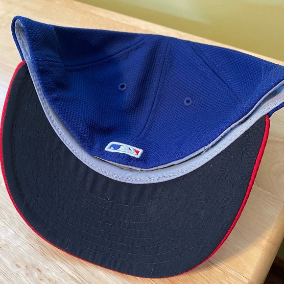New Era Fitted Baseball Hat 7 1/4 Texas Rangers - Picture 2 of 5